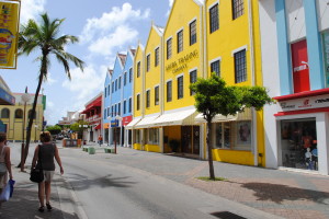 Oranjestad Main street